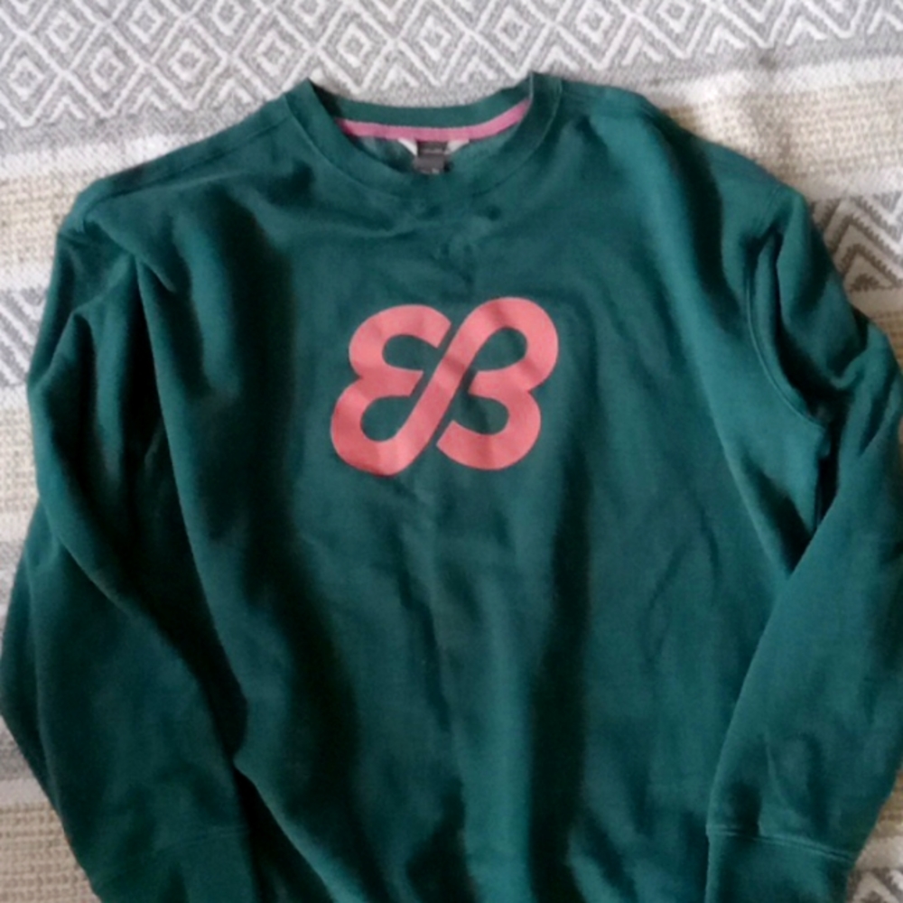 Eddie Bauer sweatshirt